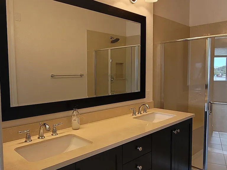 5386 Campus Dr — Photo 12