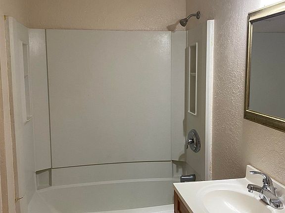 5th image of 317 Mabry St APT 311