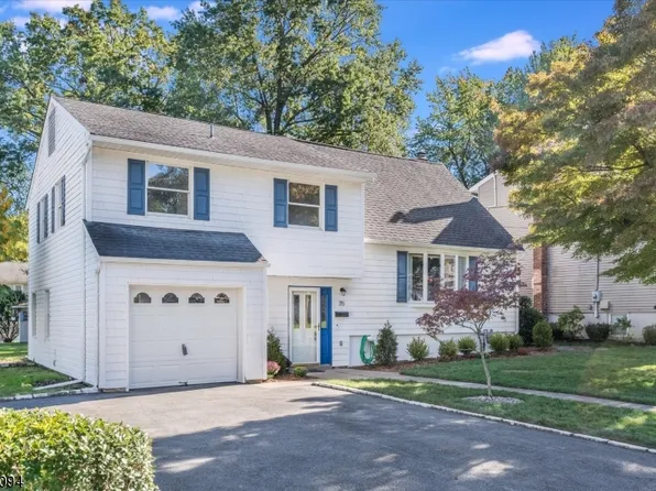 35 Ann St, Verona Twp., NJ 07044
