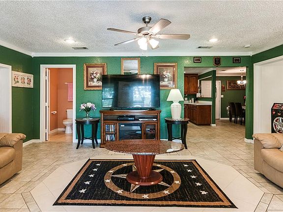 5th image of 5425 Brown Ln