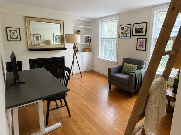 13 Joy St, Boston, MA