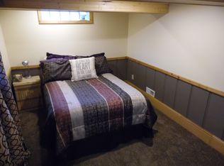 101 Thurber Rd, Duluth, MN 55803