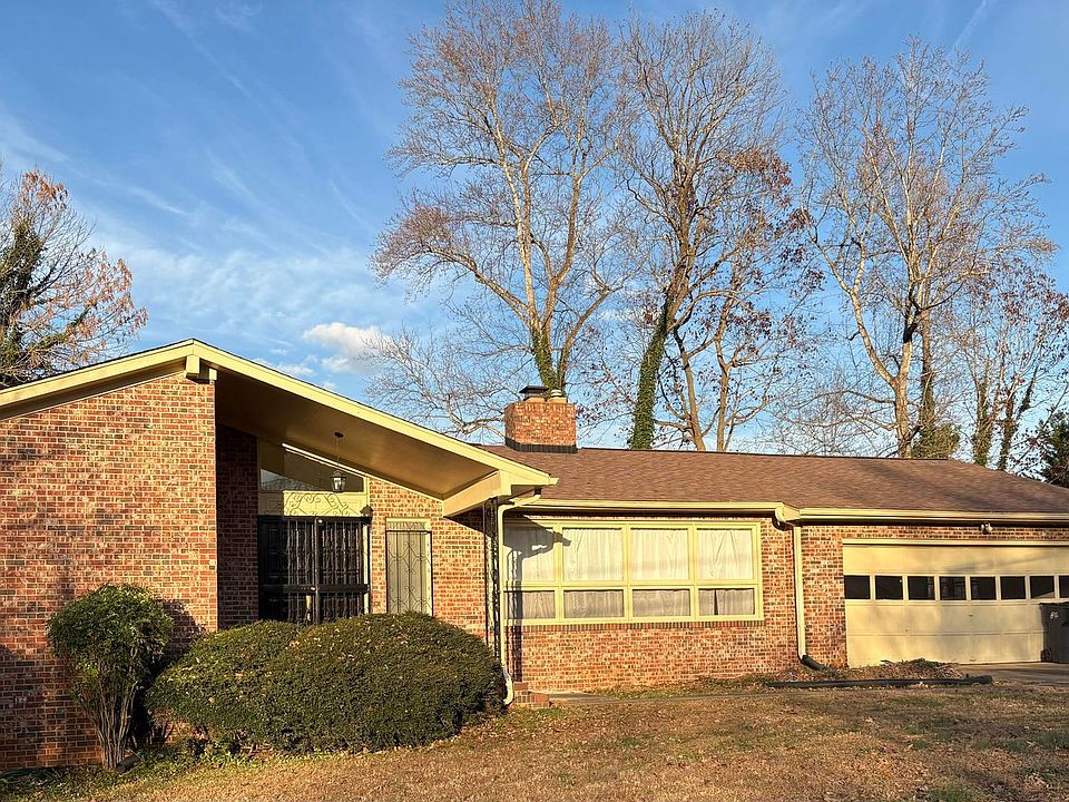 1st image of 138 Cashmere Dr