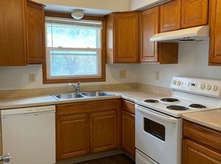 1681 County Road C E #A, Saint Paul, MN 55109