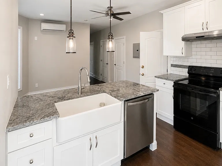 1126 Prospect Pl #2 — Photo 4