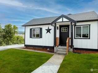 125 Rainier Ave S, Eatonville, WA
