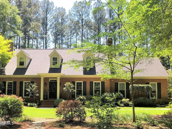 1406 Doris Circle, Greenville, NC 27858