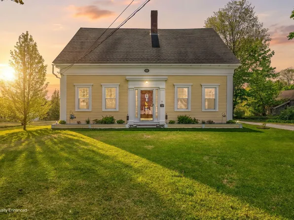 14 Brooklyn Heights Road, Thomaston, ME 04861