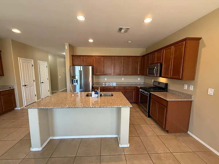 1147 E Empire Canyon Ln — Photo 19