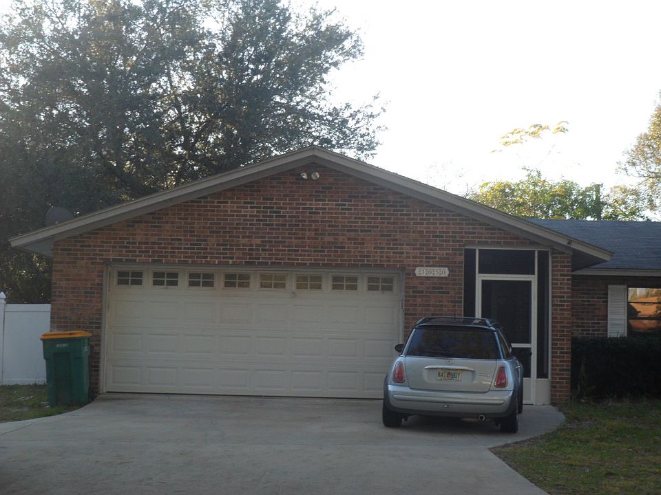 1st image of 1050 Salsona Ave