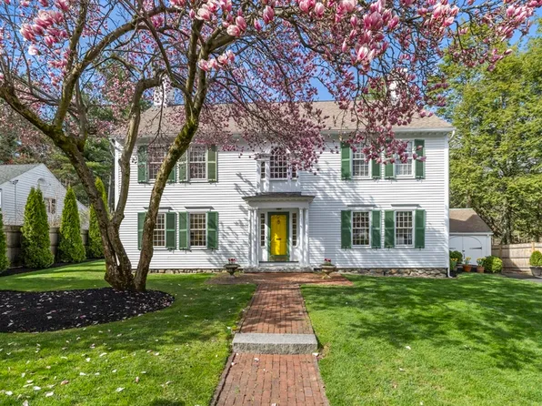 45 Cheever Cir, Andover, MA 01810