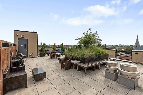 Rented by Dalan Rentals | media 8