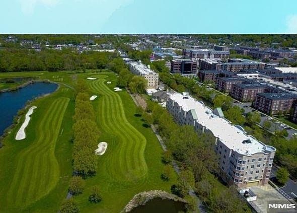 1st image of 2205 Windsor Park Ct #205