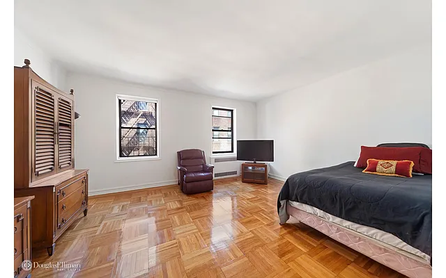 Sold by Douglas Elliman | media 11