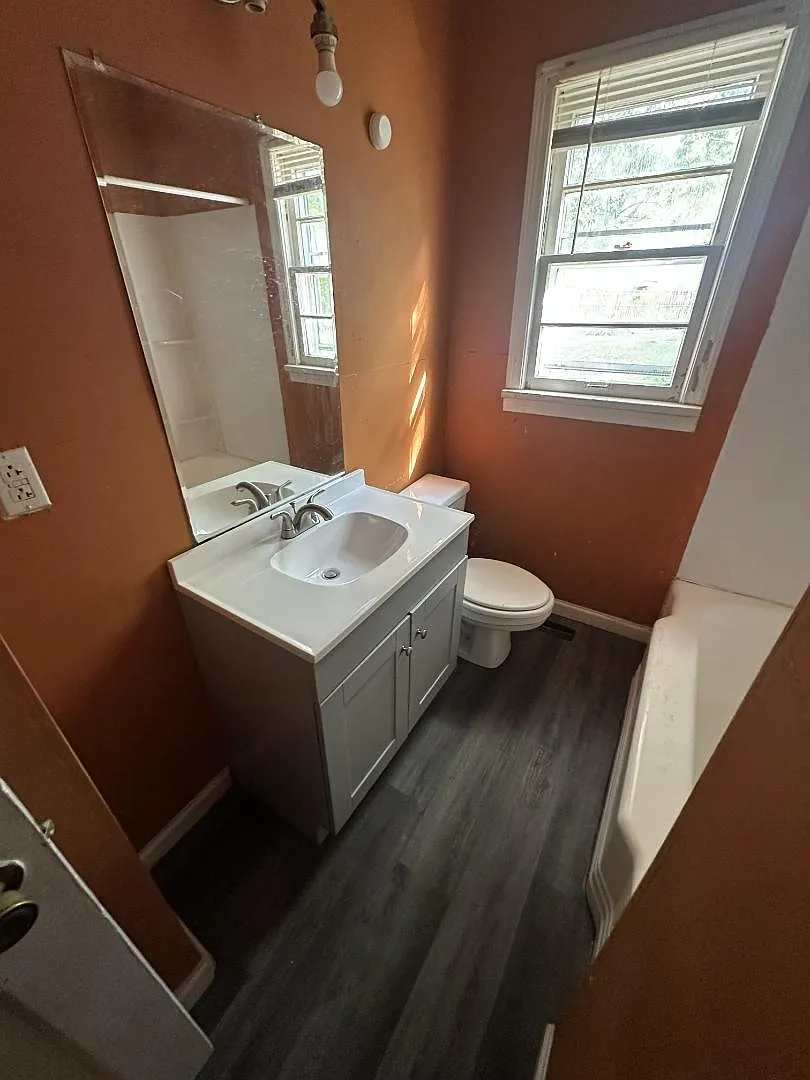 1404 West 31st Avenue - 1 — Photo 4