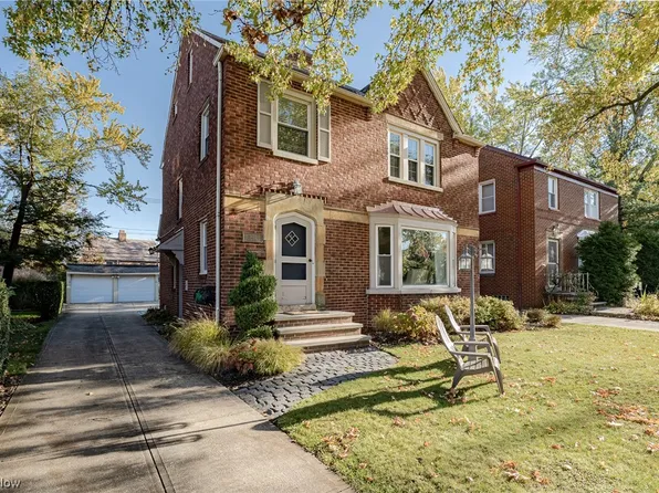 3833 Bushnell Rd, University Heights, OH 44118