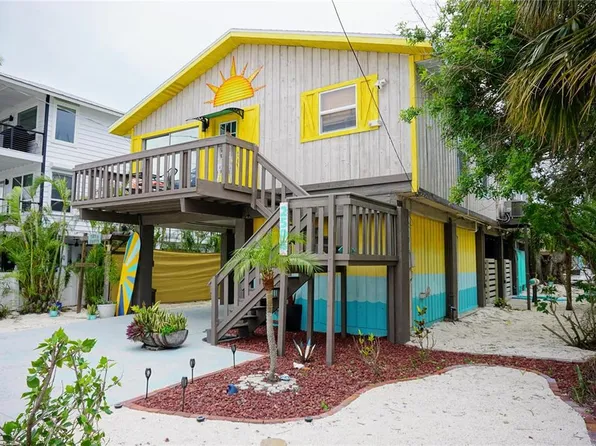 2504 AVENUE B, BRADENTON BEACH, FL 34217