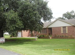 203 Leonard St, Raceland, LA 70394