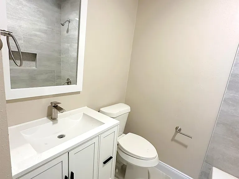 1209 Cordell St — Photo 12