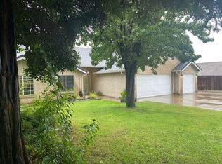3100 Dartford Dr, Shasta Lake, CA 96019