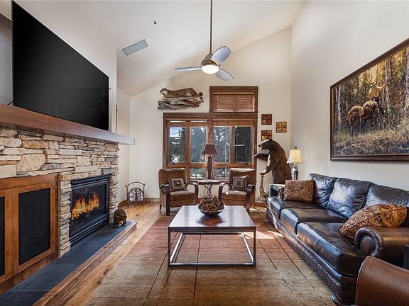 3rd image of 42 Snowflake Drive UNIT 607