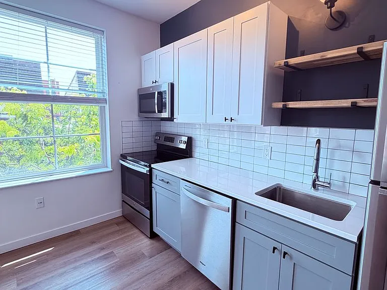 308 Miltenberger Street — Photo 15
