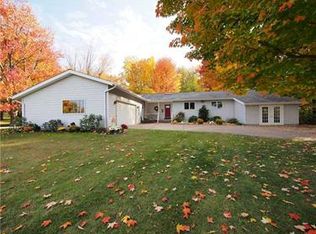 6161 Heidler Rd, Fairview, PA 16415