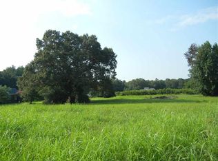 Cravens Rd, Savannah, TN 38372