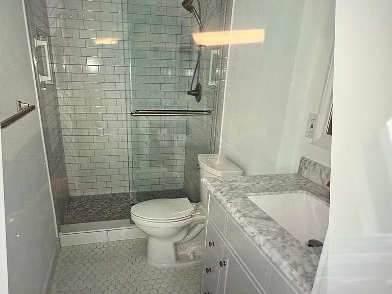 5403 SE Miles Grant Rd — Photo 4