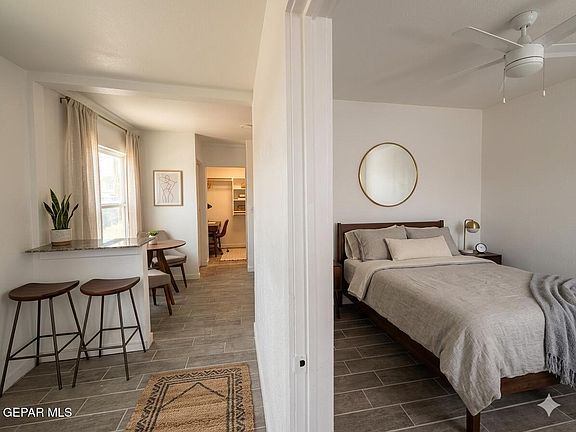 3rd image of 3527 E Missouri Ave #1