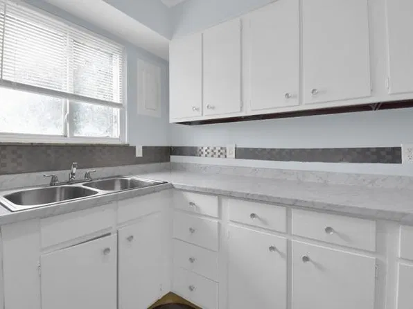 849 Wellington Blvd, Columbus, OH 43219