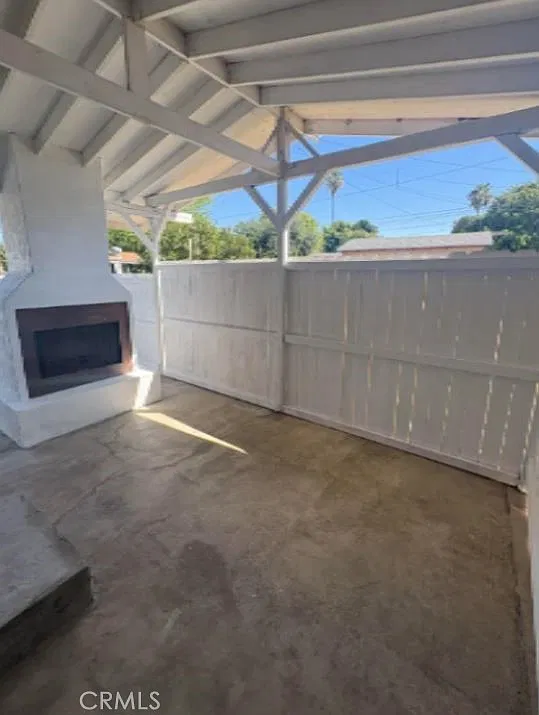 Studio, 450 sqft, $1,900 — Photo 2