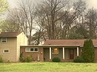 5017 Stillwood Dr, Nashville, TN 37220