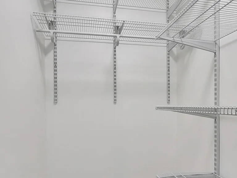 1000 SW 30th St #1 — Photo 11