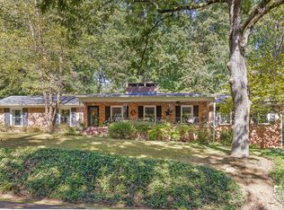841 Ravine Rd, Signal Mountain, TN 37377