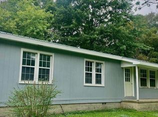 305 Johnson Dr, Cherokee, AL 35616