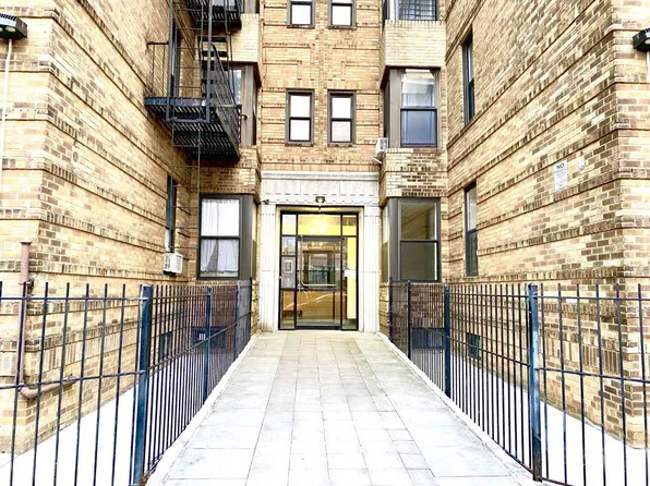 79 Brighton 11th Street