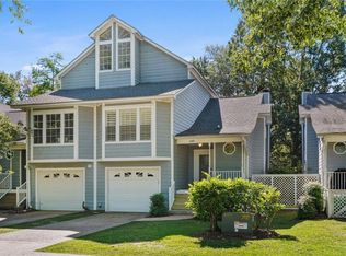 635 Colbert St, Mandeville, LA 70448