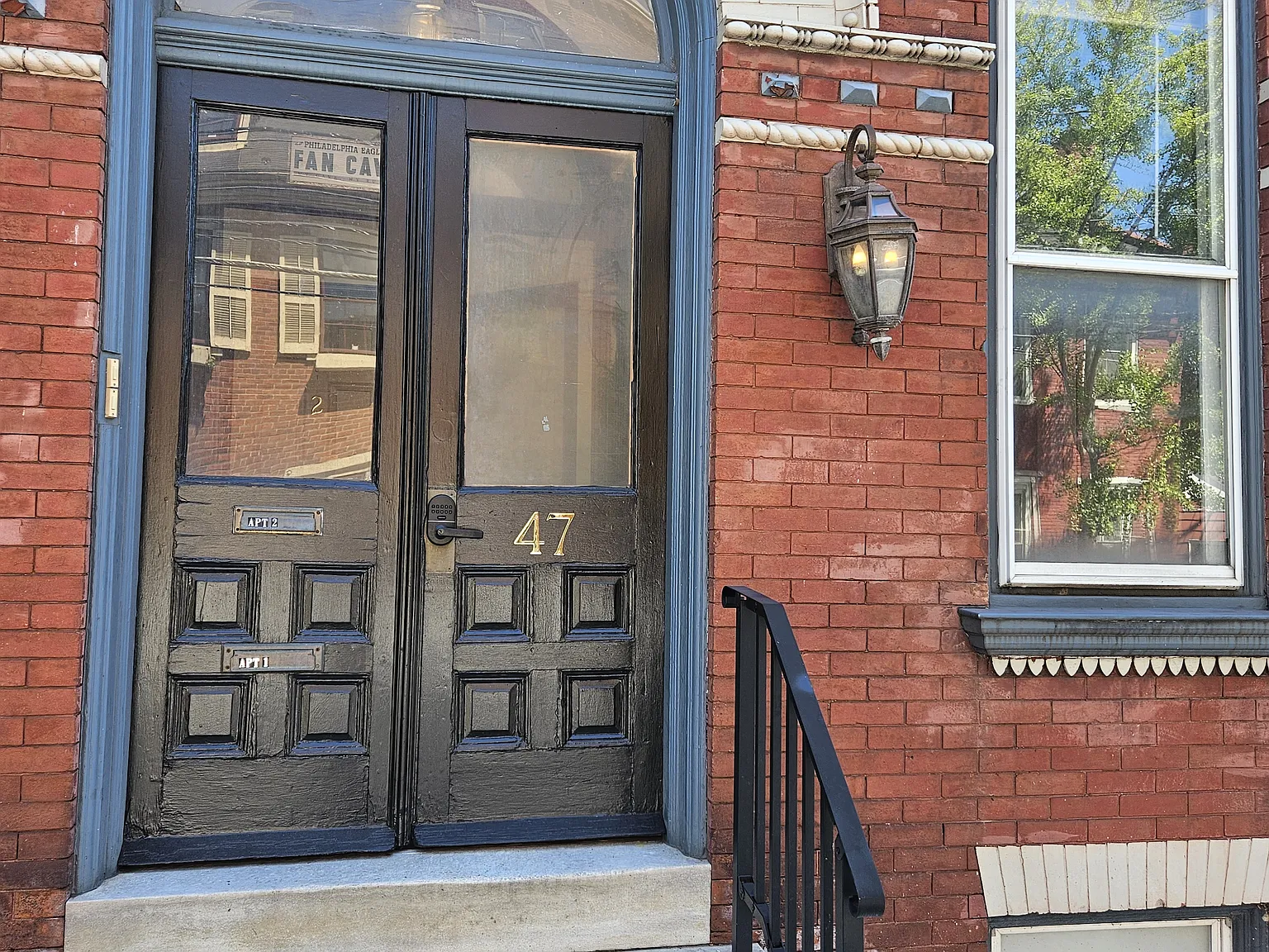 2 bed, $1,225 — Photo 1