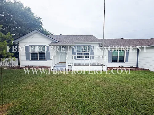 1526 E FM 813 Photo 1 1526 E FM 813 Photo 1