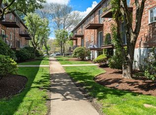 Chestnut Village Condominium, West Roxbury, MA 02132