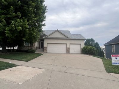 125 61st St, West Des Moines, IA, 50266