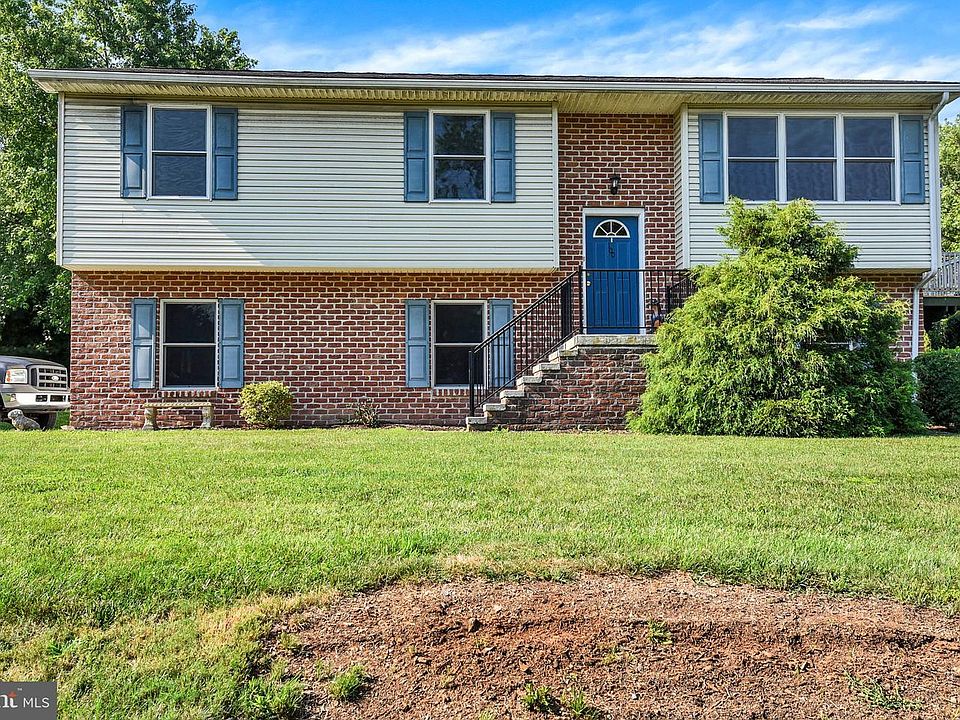 1st image of 100 Fern Ave