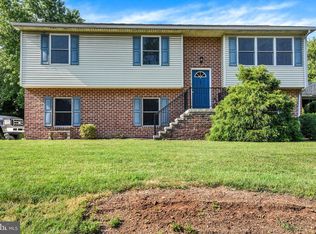100 Fern Ave, Carlisle, PA 17013