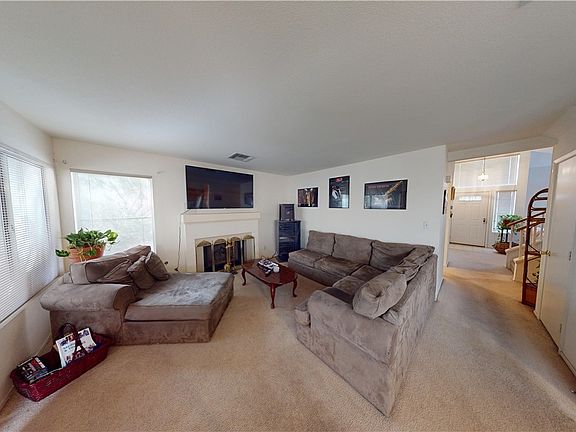 4th image of 1745 Walingwood Dr