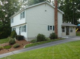 9 Lincoln Dr, Hooksett, NH 03106