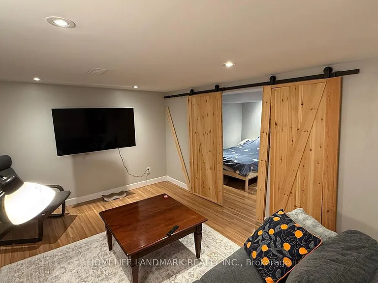 78 Yorkview Dr — Photo 25
