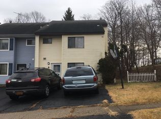 8 Albacon Rd, Nanuet, NY 10954