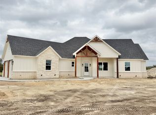 2009 Collin St, Weatherford, TX 76085