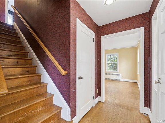 3rd image of 45 Summit Street
